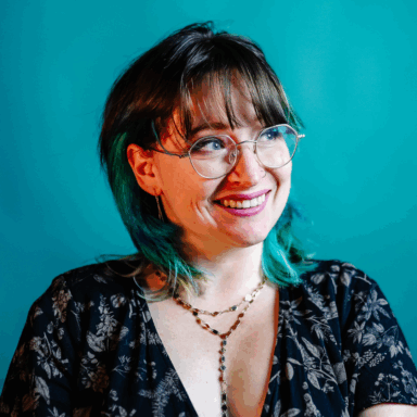 Profile photo of Shelby Abrahamsen (Foxsy)